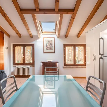 Veronetta Mini Attic Daire Verona